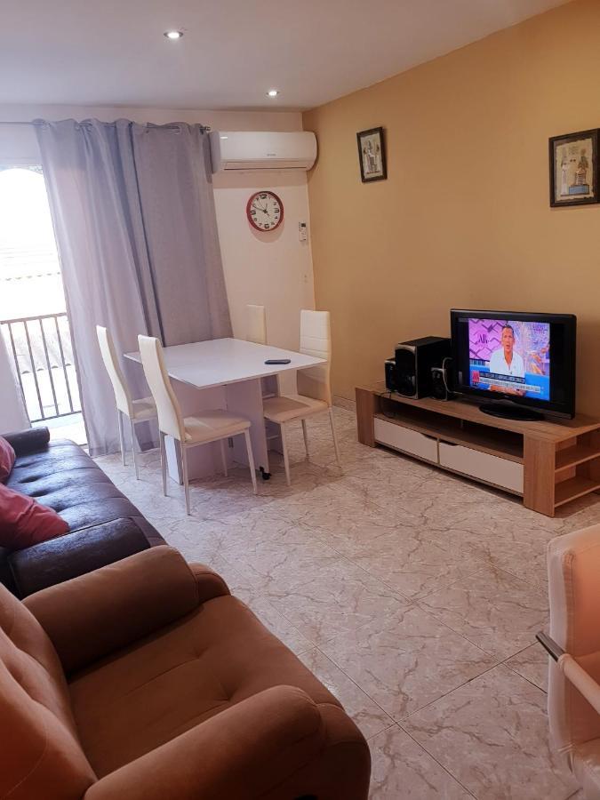 Rooms Nice And Quite Валенсия Экстерьер фото