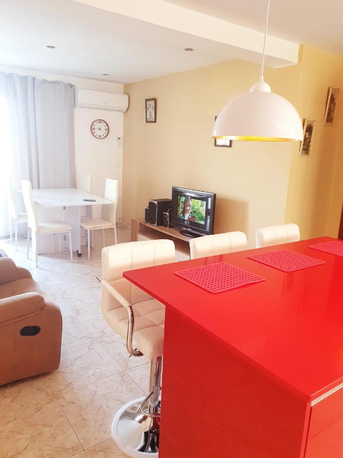 Rooms Nice And Quite Валенсия Экстерьер фото
